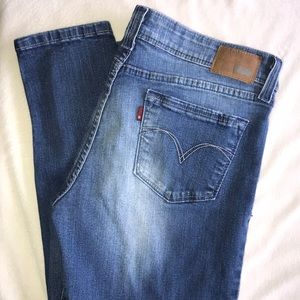 Levi’s Demi Curve Low Rise Skinny Jeans